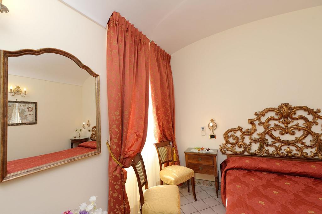 Residenza Del Duca Amalfi Værelse billede