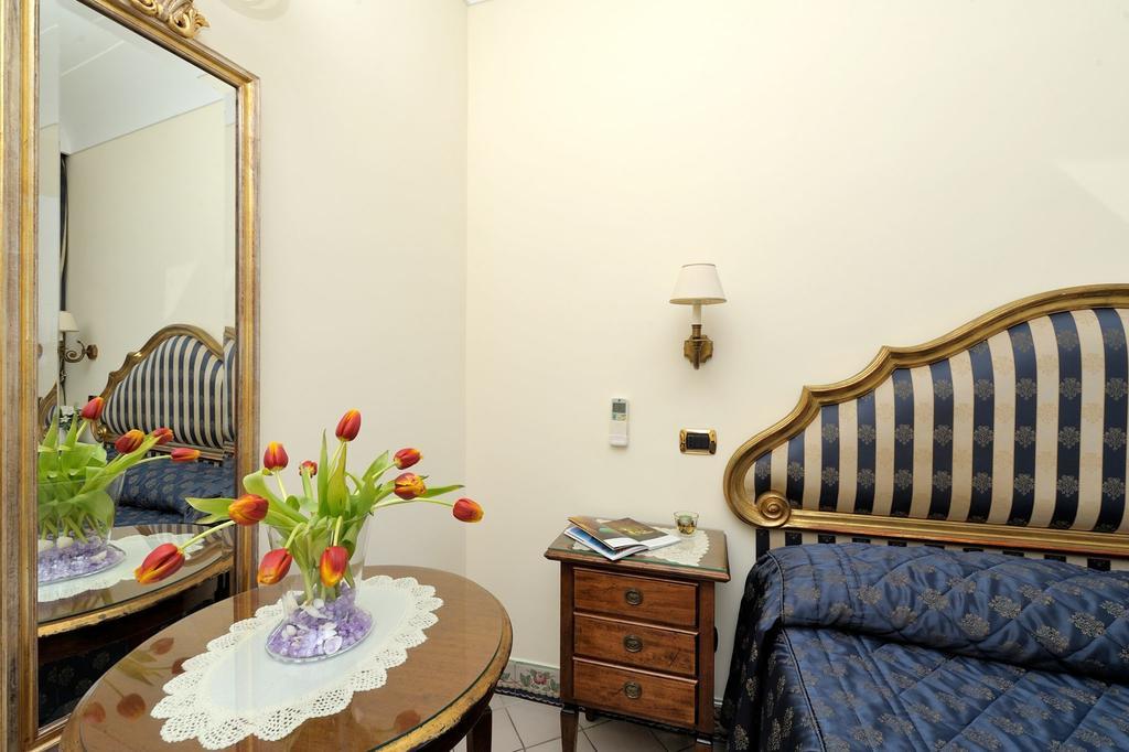 Residenza Del Duca Amalfi Værelse billede
